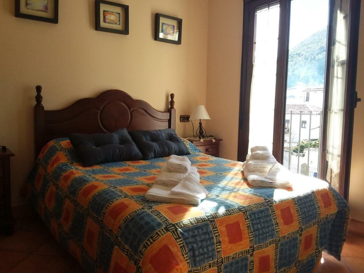 Vivelorural Casa Tassone, Grazalema - Cadiz Villa Bagian luar foto